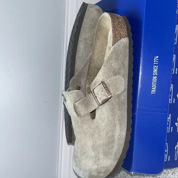 Birkenstock | Shoes | Birkenstock Boston Bs43 Us M | Poshmark display picture 3